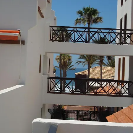 Apartamento Mit Gemeinschaftspool By Interhome *