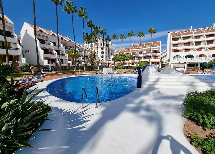 Mit Gemeinschaftspool By Interhome Apartmán *